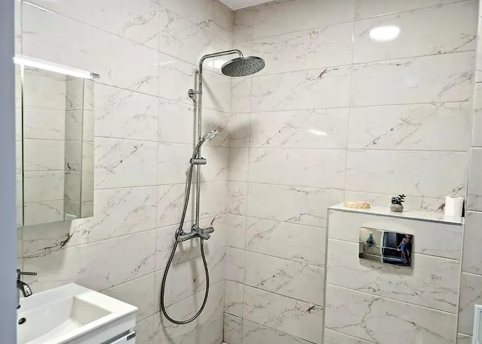 Апартаменты Bella Mare 2br *